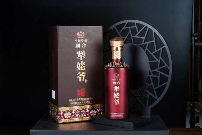 國臺酒業攜手粵強微牛，第二代國臺犟姥爺酒開啟全國運營新篇章